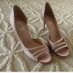 Valentino rhinestone rose gold pumps 8.5. Worn once. Interior marks on sole